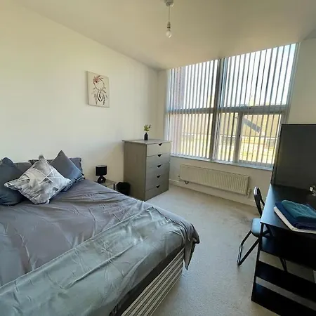 2 Bedroom Flat In Town Center Wellingborough Exterior photo