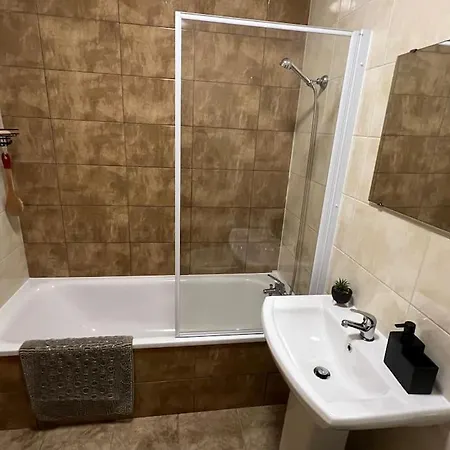 2 Bedroom Flat In Town Center Wellingborough Exterior photo